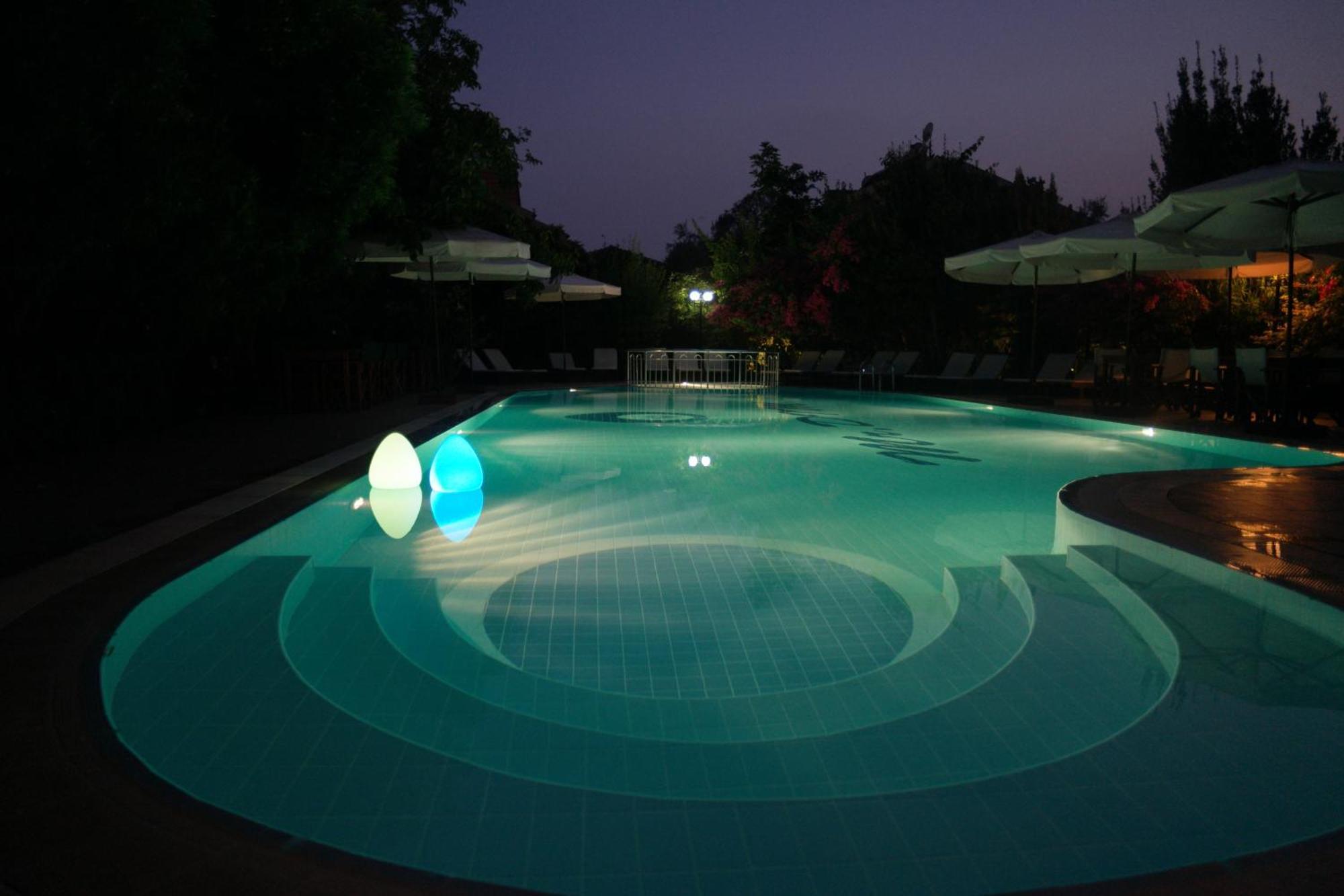 Mr. Dim Exclusive Apart Hotel Göcek Exterior foto